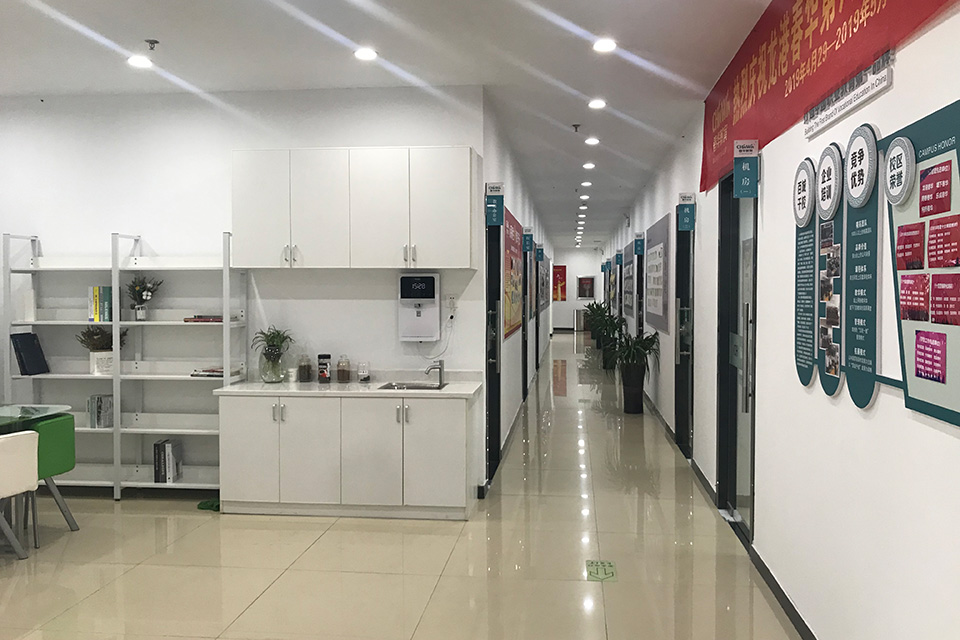 义乌春华教育校区地址