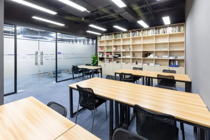 青岛朗阁教育SAT培训